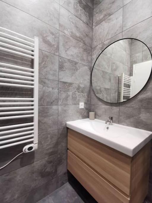 Le Pressense 2 Apartman Vénissieux Kültér fotó